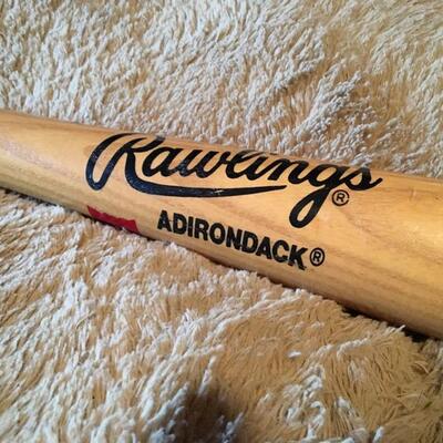 DARREN DAULTON Rawlings Signed Baseball Bat. LOT 58