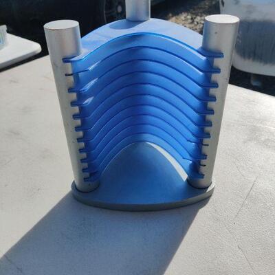 Dvd/cd holder