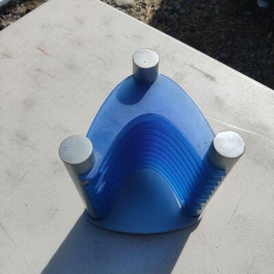 Dvd/cd holder