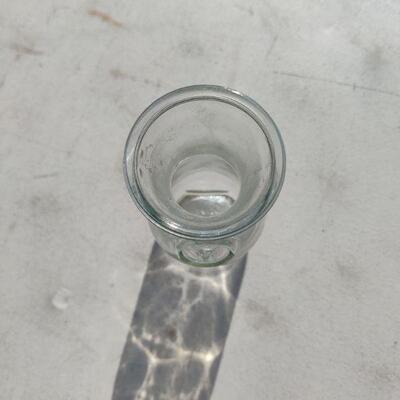 Glass bottle