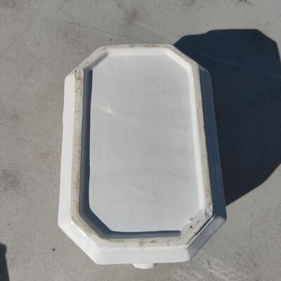 Decorative dish