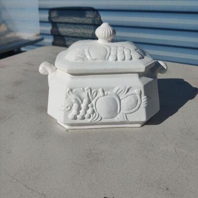 Decorative dish