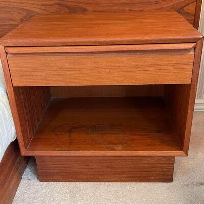Danish Mid Century Modern Teak Platform Bed w/ Nightstands