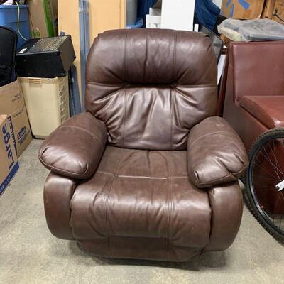 #29 Leather Reclining Chair