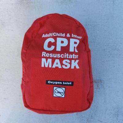 Cpr resuscitator mask