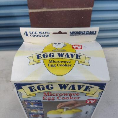 Egg wave microwave egg cooker