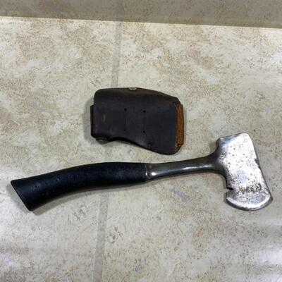 -149- VINTAGE | Vaughan Camping Axe | Leather Sheath