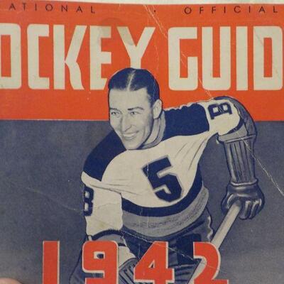 " Hockey Guide 1942".