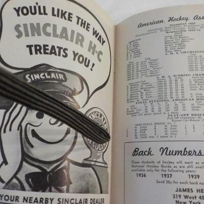 " Hockey Guide 1942".