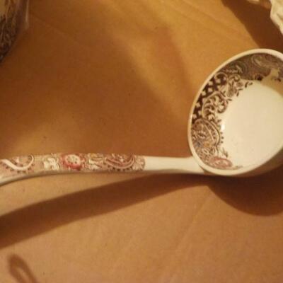 " landscape design Soup Taurine and ladle by W.R. Midwinter England.