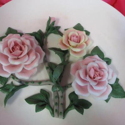 Lot 71 - 3D Rose Flower Plate 9 1/2