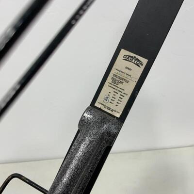 -172- VINTAGE | Childâ€™s Darton Bow | Useful and not so useful Arrows