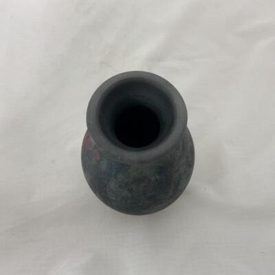-175- Artist Signed Pottery Vase | Graydon 2003