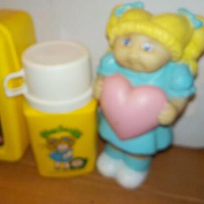 1960's special classics "Cabbage Patch Lunch Box and Thermo plus Bank. 