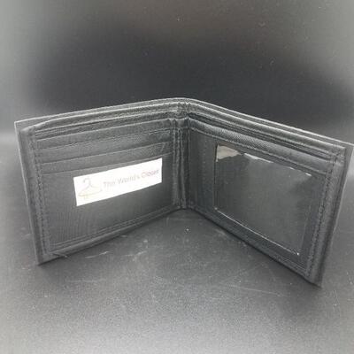 Lot #34 - New Recycled Rubber Tire Wallet