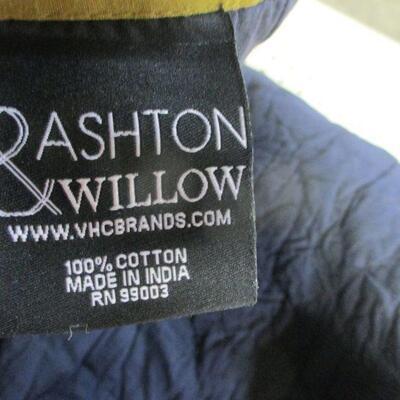 Lot 80 - Ashton & Willow Blanket Bedspread 52