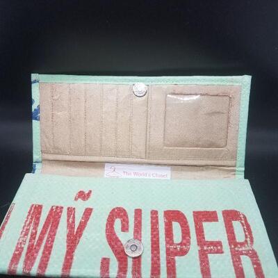 Lot #39 - New Recycled Material Wallet