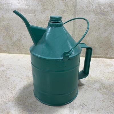 -188- VINTAGE | Small Metal Teal Gas Can | Kerosene | Half Gallon