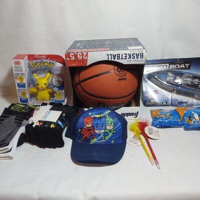 103- Toy and Clothing Lot