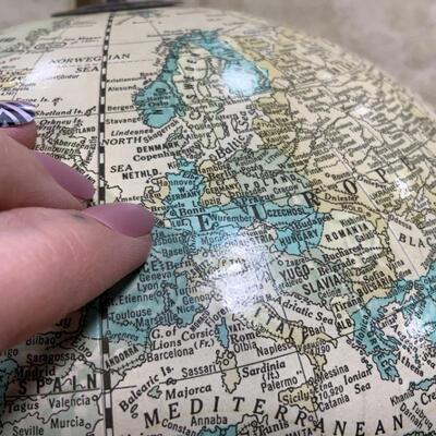 -197- Globe | W Germany | USSR | Zaire | Mid-Late 1980s