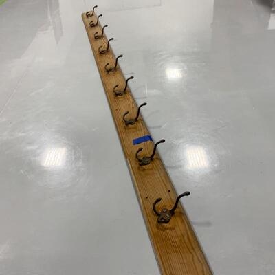 -212- FARM FRESH | ANTIQUE | 9 Treble Hooks on board