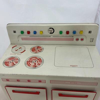 -220- VINTAGE | Wolverine | Childrenâ€™s Tin Stove | Oven