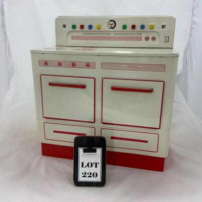 -220- VINTAGE | Wolverine | Childrenâ€™s Tin Stove | Oven