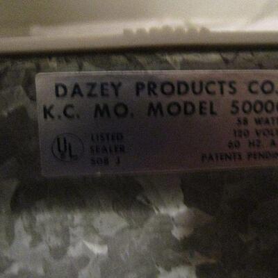 #15 Vintage Dazey Seal a Meal with bags, Works well.