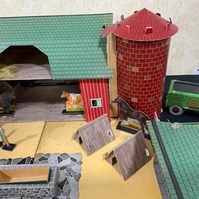 -224- VINTAGE | 1930s | Wards Stock Farm | Over 50 Animals