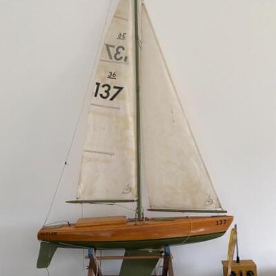 104 Wooden Remote Control Boat Model  