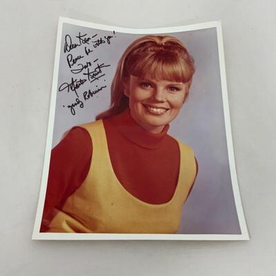 -238- AUTOGRAPHS | Lost in Space