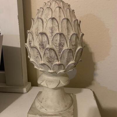 Artichoke table decor 