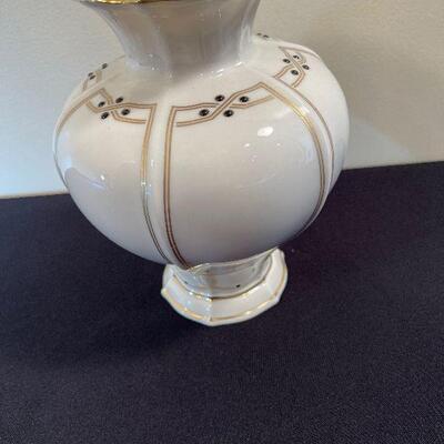 #3 Lenox VANGUARD COLLECTION Vase