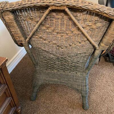 #101 Wicker Olive Color 