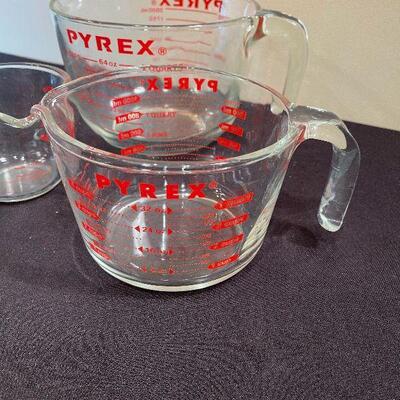 #124 Pyrex Measuring Cups (3) Great for Cooking