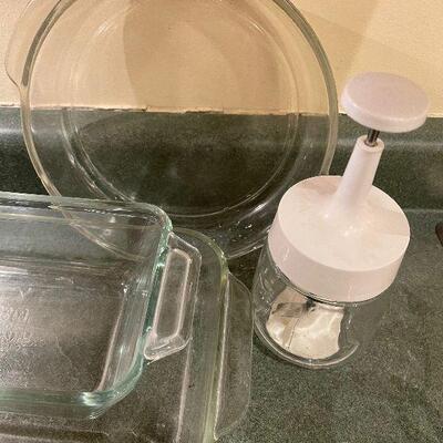 #152 12 PIECES of Clear Glass Serving Wear and Bake Ware. 