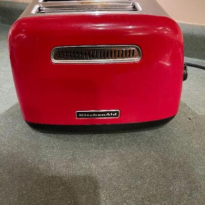 #155 Kitchen Aid RED Toaster 