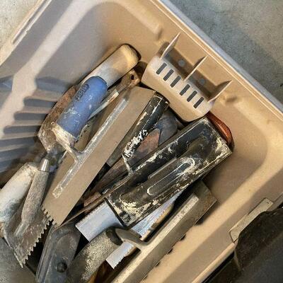 #188 Masonry and Concrete Tools, Tub included 