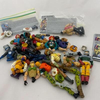 -288- GI Joe | Mis-Matched and Dis-Assembled Action Figures | File Cards