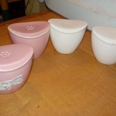 Epicure S & P Shakers white and pink, mid century.
