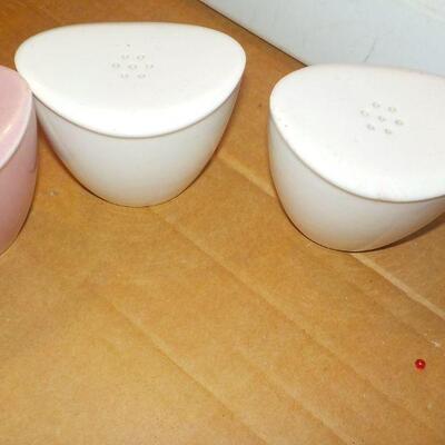 Epicure S & P Shakers white and pink, mid century.