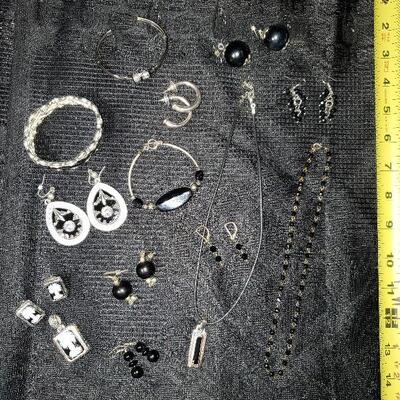 Costume Jewelry Lot (#12) - 14 items - 2 Necklaces, 3 Bracelets, 8 pr of Earrings, 1 Pendant -  Silvertone Black White