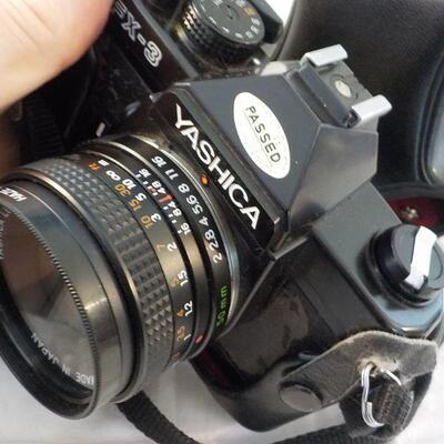 " Yashica FX-3 , 35 mm. Camera."