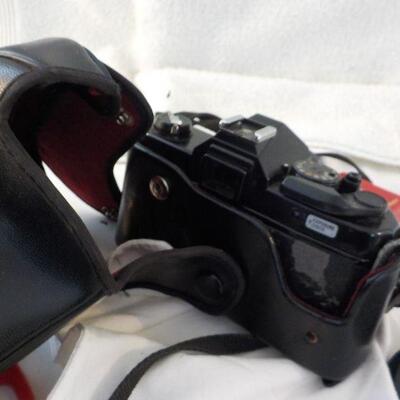 " Yashica FX-3 , 35 mm. Camera."