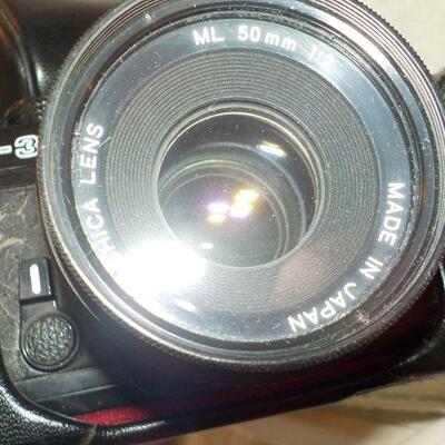 " Yashica FX-3 , 35 mm. Camera."