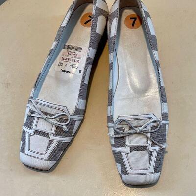 Ladies Bally Azore Two-Tone Flats size 7