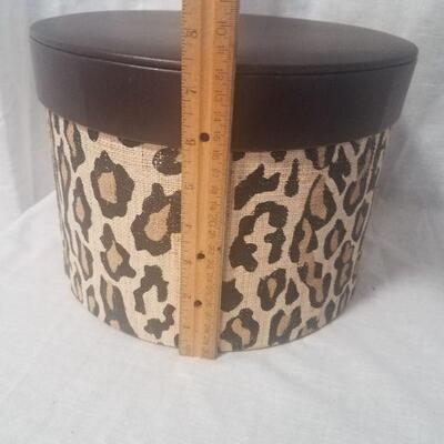 Lot #63 - Nesting Decor Boxes
