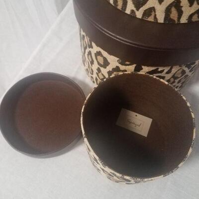 Lot #63 - Nesting Decor Boxes
