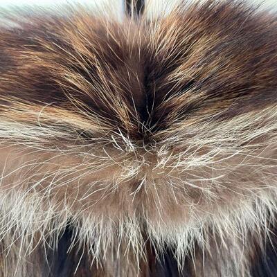 Vintage Raccoon Fur Coat Perfect Condition Ladies Sm