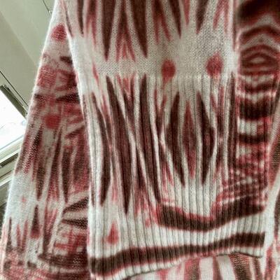 Chicos Ikat design cardigan Ladies size 0 